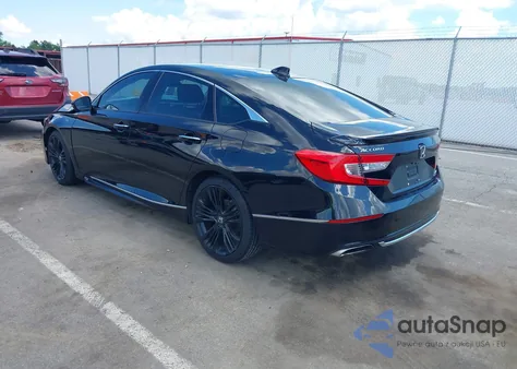 2018 Honda Accord Touring 2.0T z USA, uszkodzony, nr VIN 1HGCV2F98JA031865
